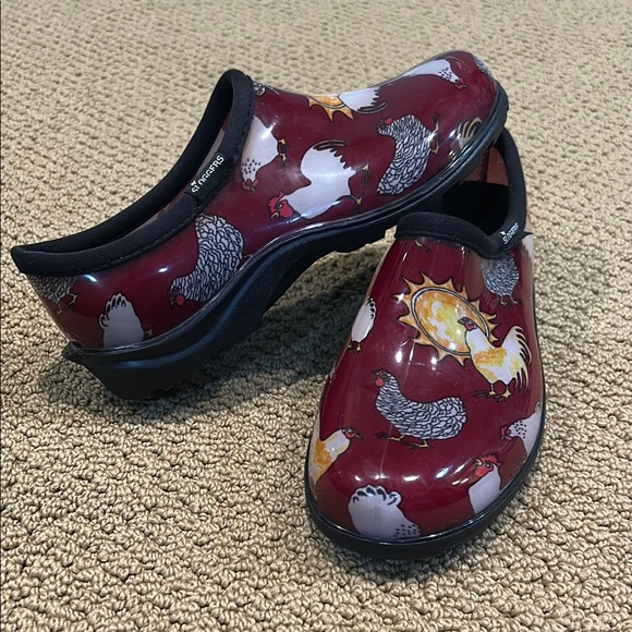 Sloggers Shoes - Sloggers Rain & Garden Shoes Chicken Barn Red size 9